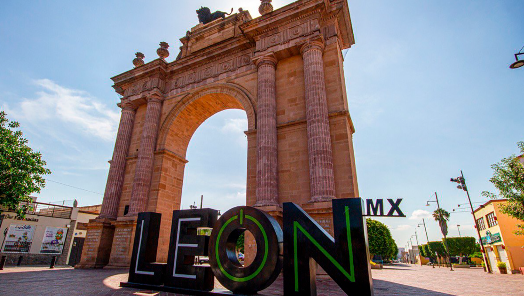 Inauguran en León la octava edición del Sustainable & Social Tourism Summit 